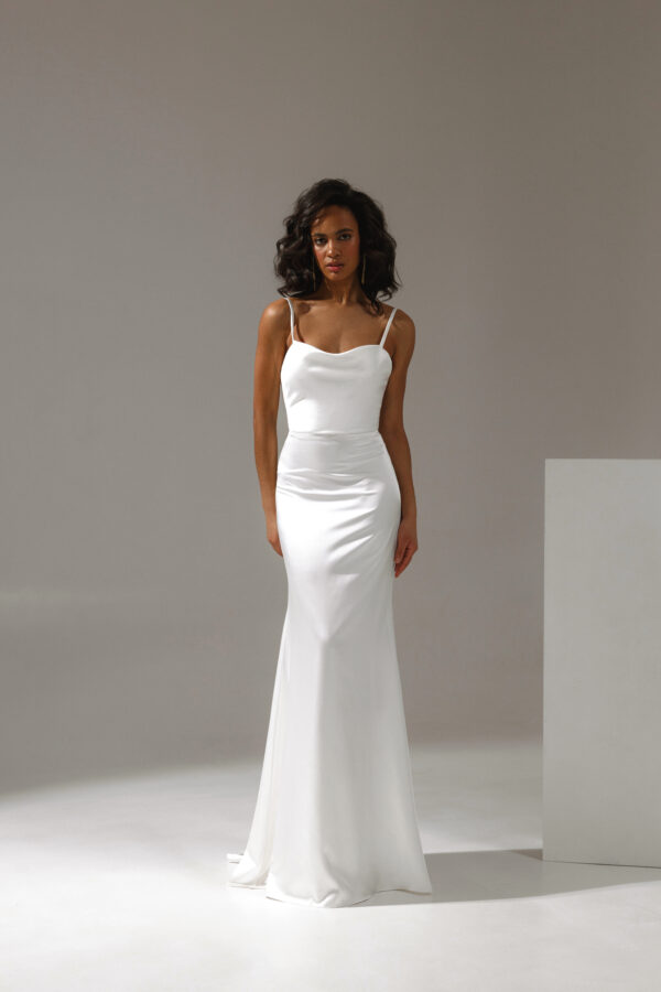 Vestido de novia Sofi — silueta sirena y elegancia satinada